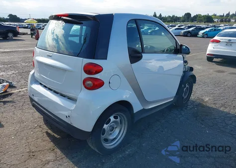 2015 Smart Fortwo Passion/Pure z USA, uszkodzony, nr VIN WMEEJ3BA3FK794355